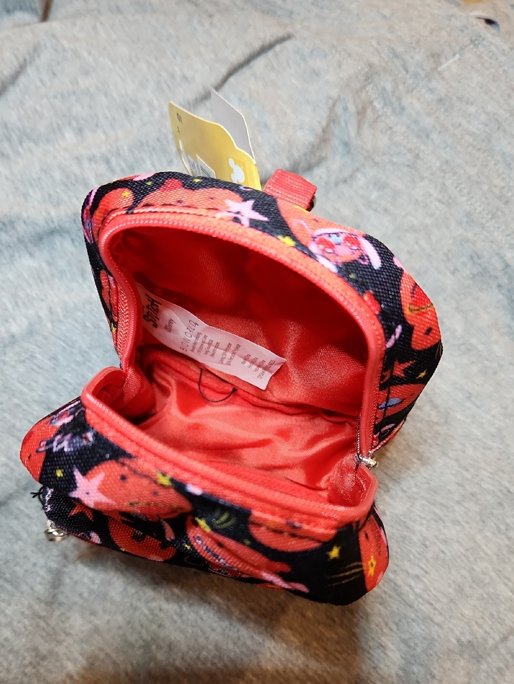Stitch Mini Backpack Keychain - Picture 3 of 7